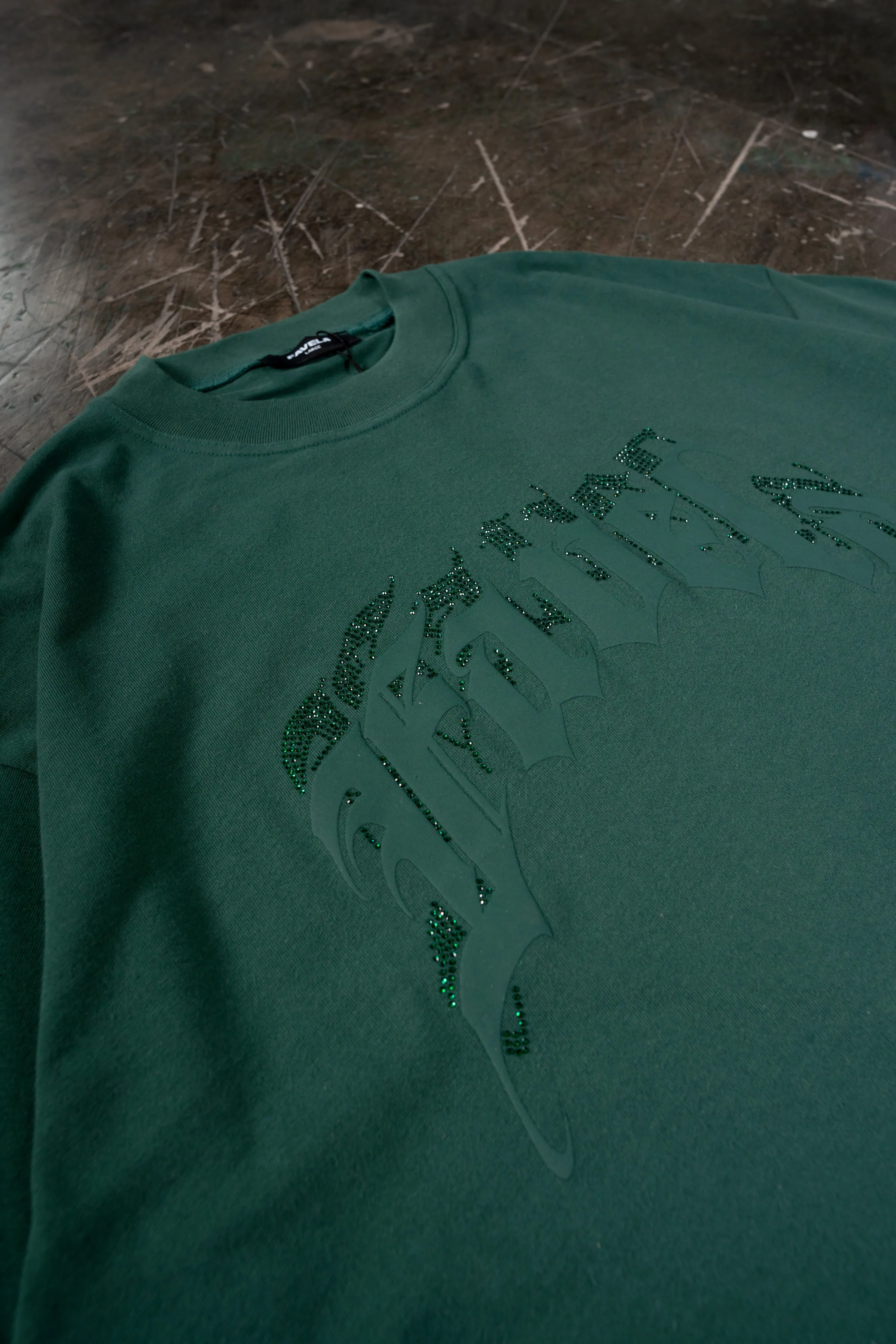 AVES RHINESTONE HUNTER GREEN T-SHIRT