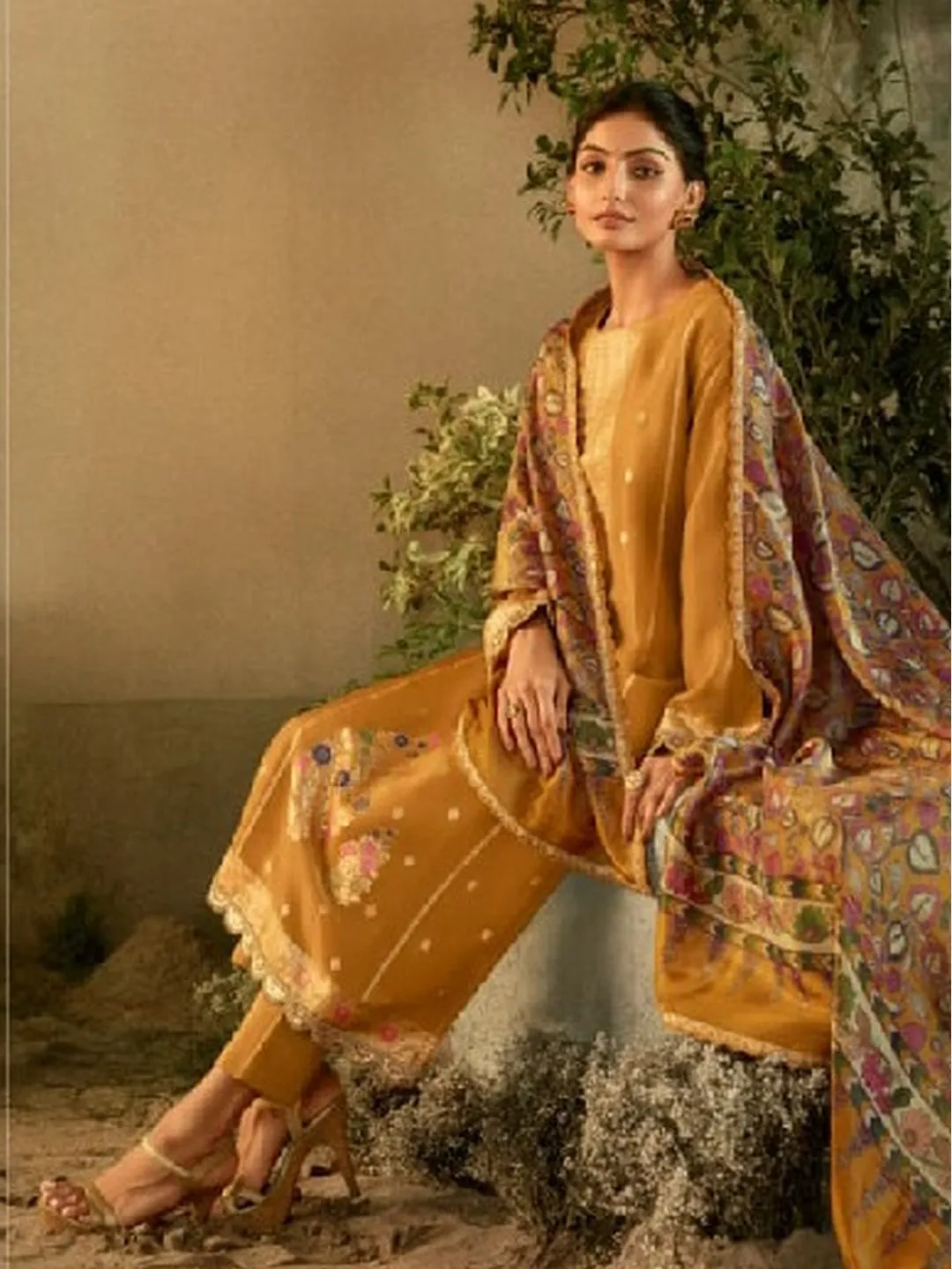 Banarasi Zari Embroidery