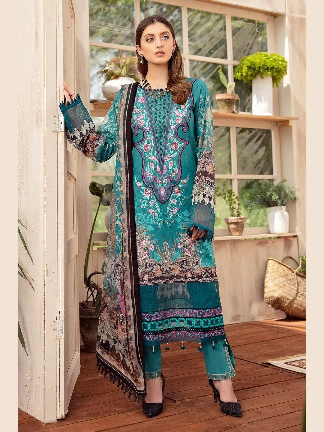 Chiffon & Lawn Embroidery