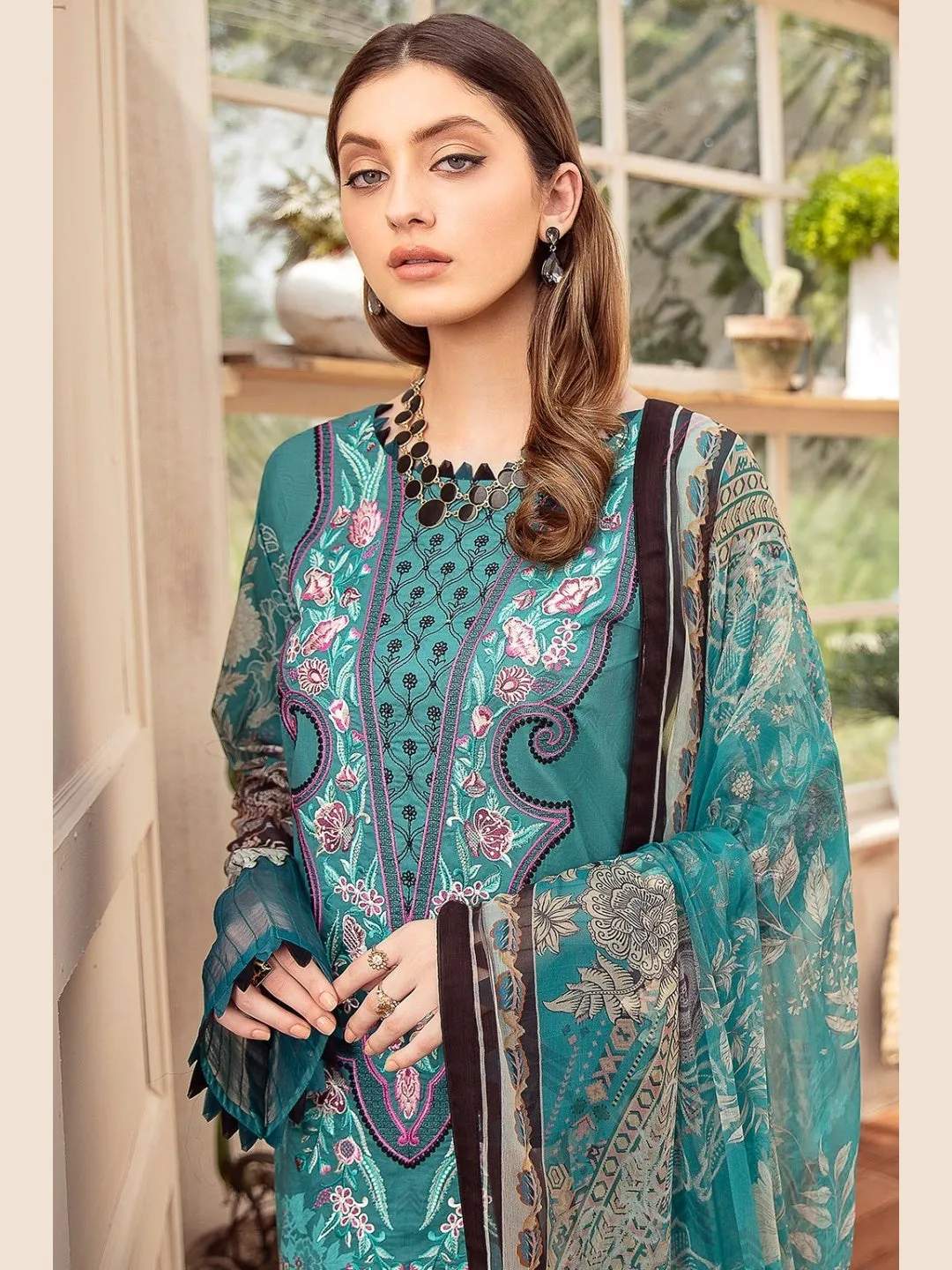 Chiffon & Lawn Embroidery