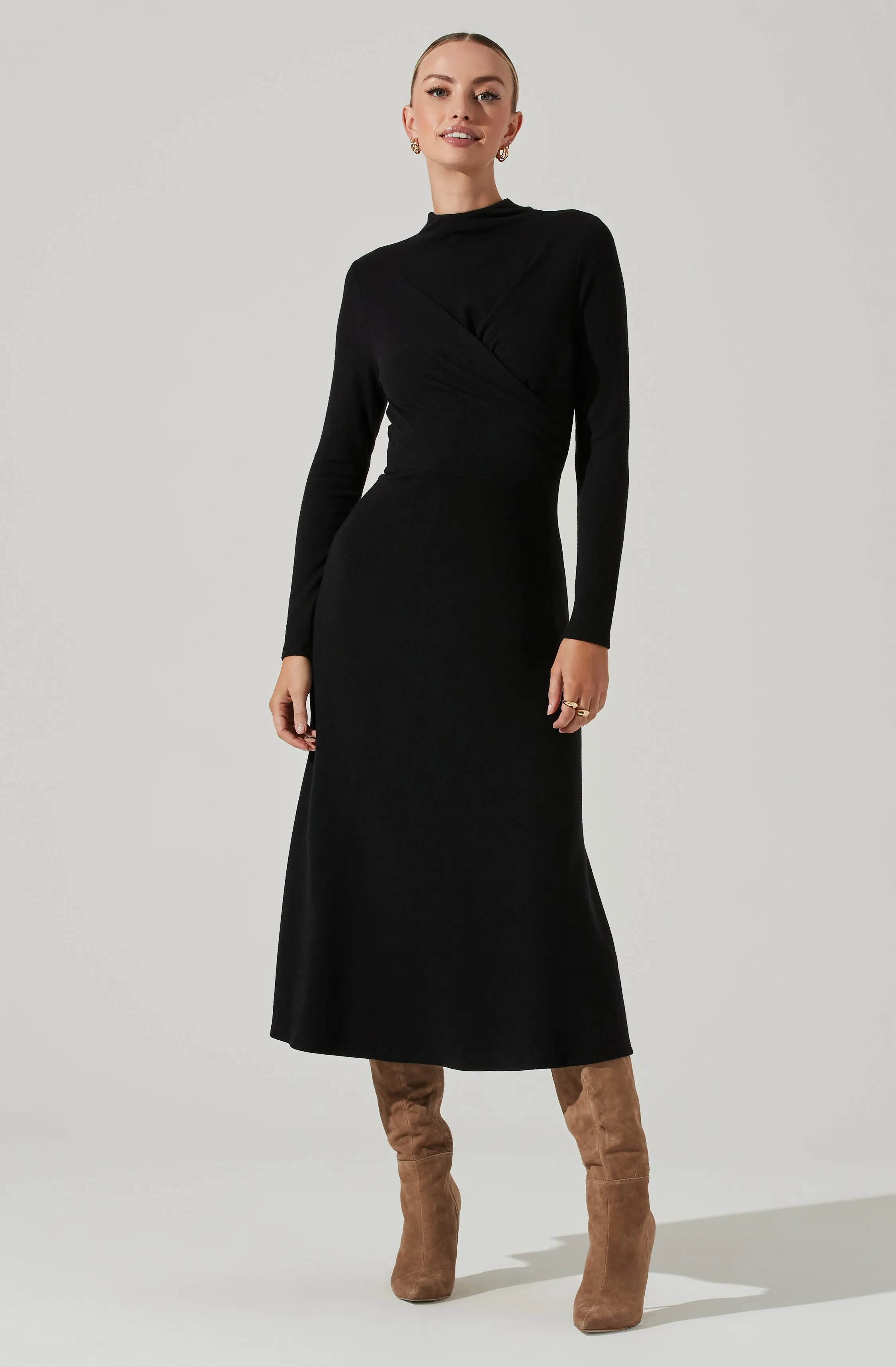 Delancy Open Back Long Sleeve Midi Dress