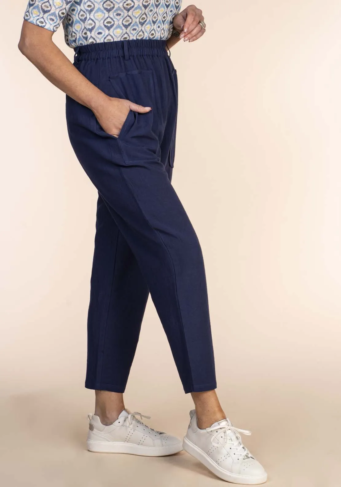 Linen Carrot Pant - Navy