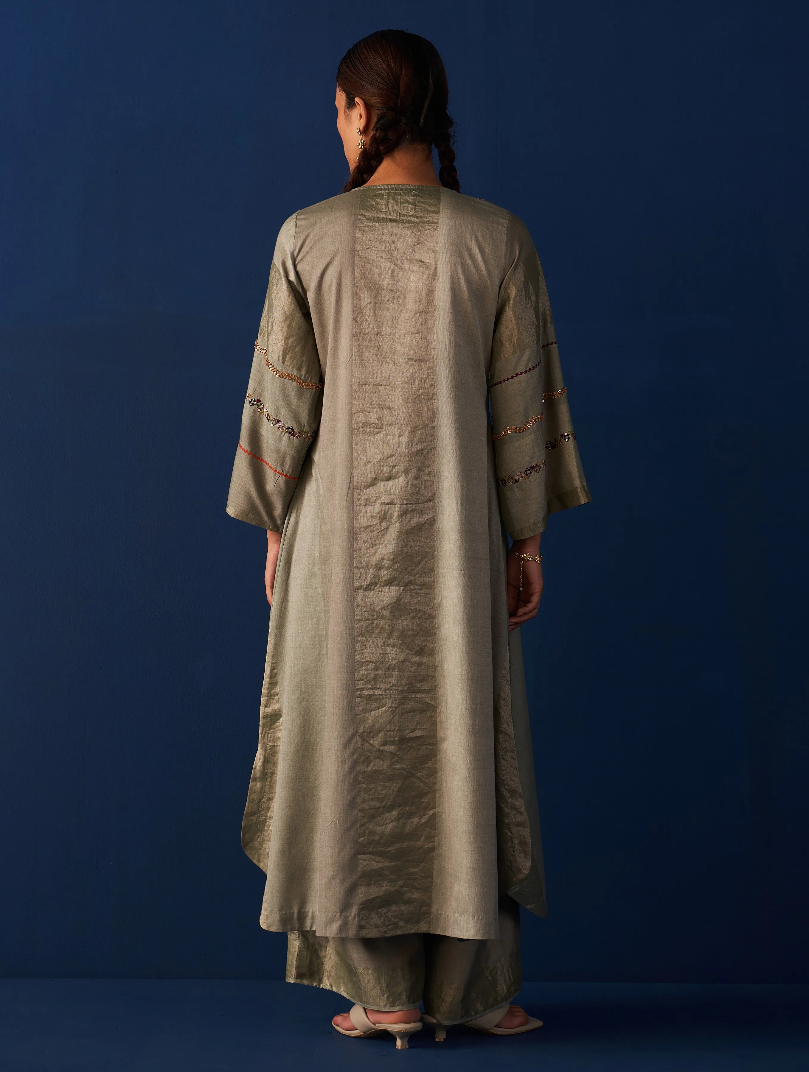 Nira Hand-Embroidered Kurta Set - Sage Grey